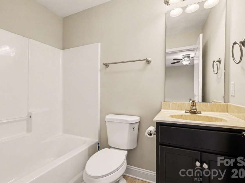 5184 Norway Lane, Rock Hill, SC 29732.  MLS# CAR4427448, YatesRealty ID 31978. 