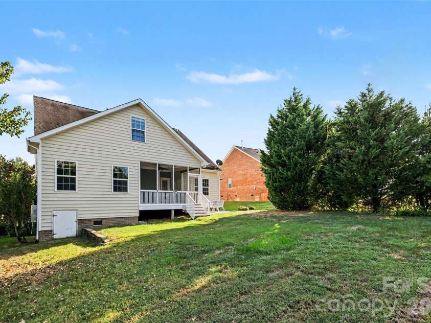 5184 Norway Lane, Rock Hill, SC 29732.  MLS# CAR4427448, YatesRealty ID 31978. 