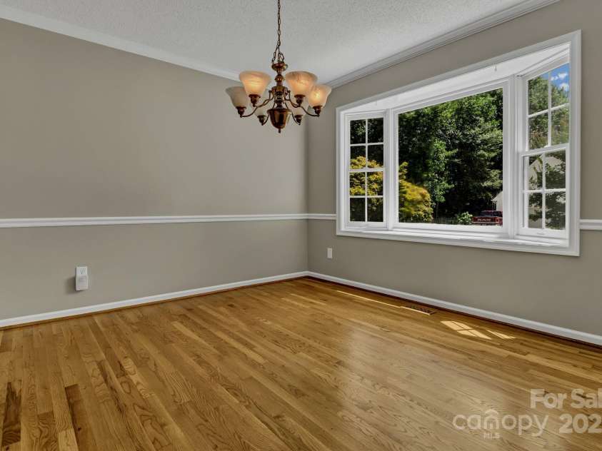 18 Southchase Drive, Fletcher, NC 28732.  MLS# CAR4284653, YatesRealty ID 31979. 