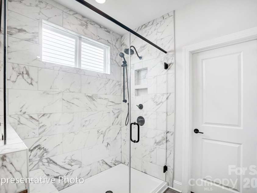 8011 James Query Road, Charlotte, NC 28227.  MLS# CAR4395378, YatesRealty ID 31979. Primary Bathroom