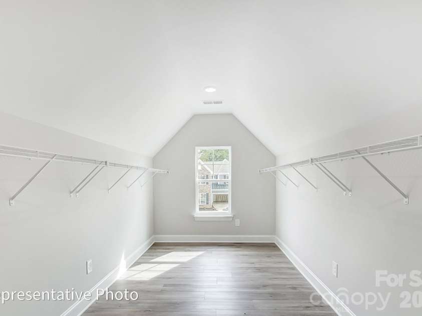 8011 James Query Road, Charlotte, NC 28227.  MLS# CAR4395378, YatesRealty ID 31979. Walk in Closet