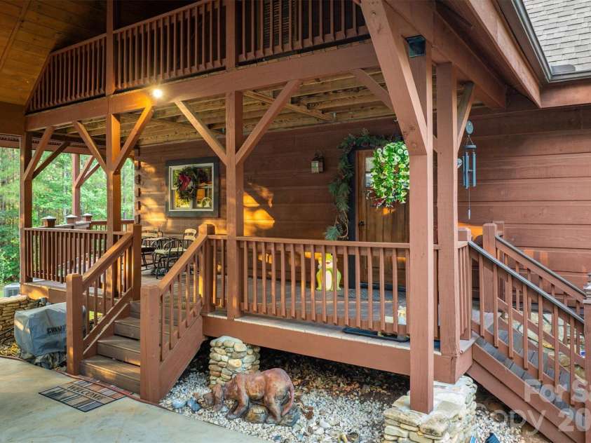 16 Saratoga Drive, Nebo, NC 28761.  MLS# CAR4338569, YatesRealty ID 3198. 