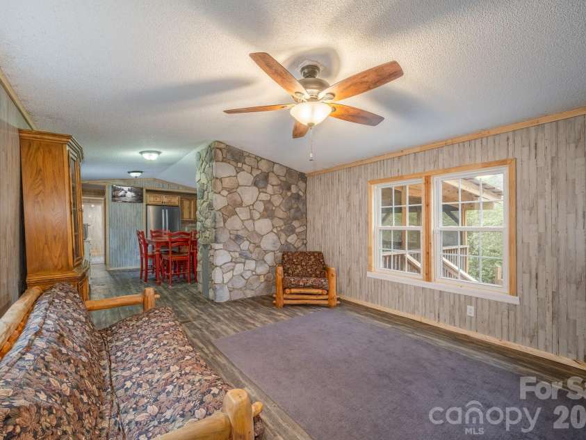 310 Sassafras Gap Lane, Brevard, NC 28712.  MLS# CAR4336681, YatesRealty ID 3198. 