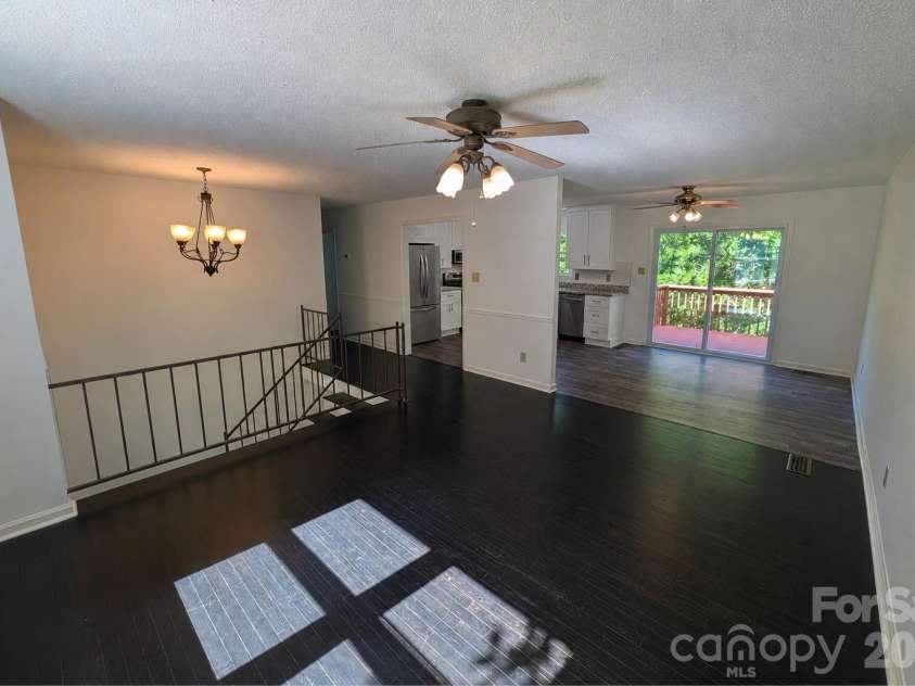 3822 Newhall Drive, Conover, NC 28613.  MLS# CAR4387869, YatesRealty ID 31981. 