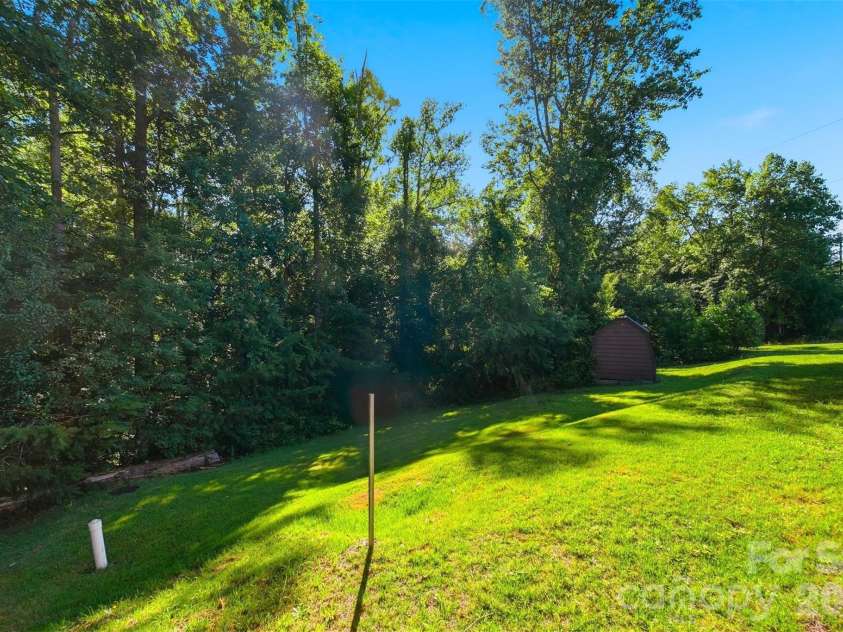 300 Excelsior Drive, Connelly Springs, NC 28612.  MLS# CAR4393679, YatesRealty ID 31982. 