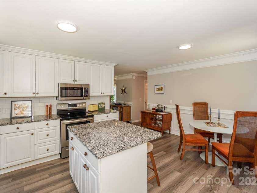 321 Cook Street, Mooresville, NC 28115.  MLS# CAR4282722, YatesRealty ID 31983. 