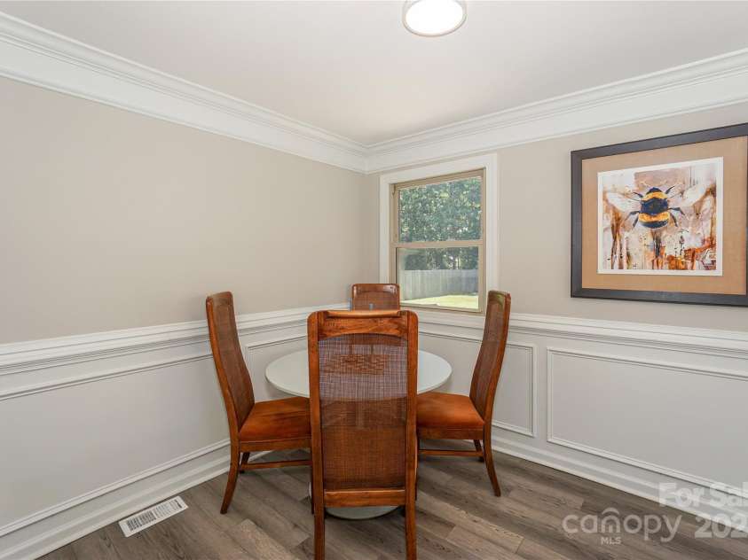 321 Cook Street, Mooresville, NC 28115.  MLS# CAR4282722, YatesRealty ID 31983. 