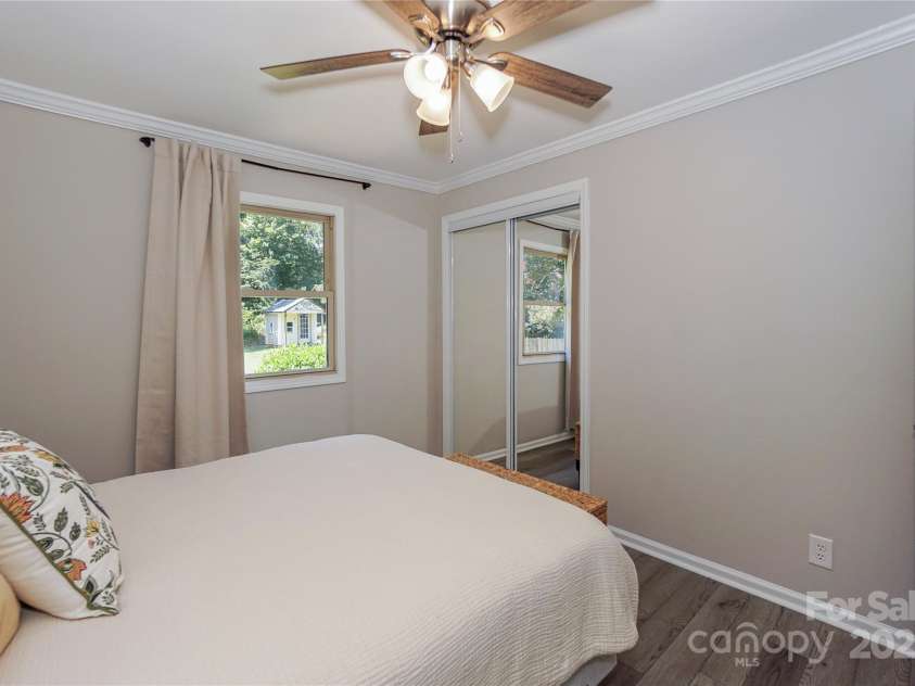 321 Cook Street, Mooresville, NC 28115.  MLS# CAR4282722, YatesRealty ID 31983. 