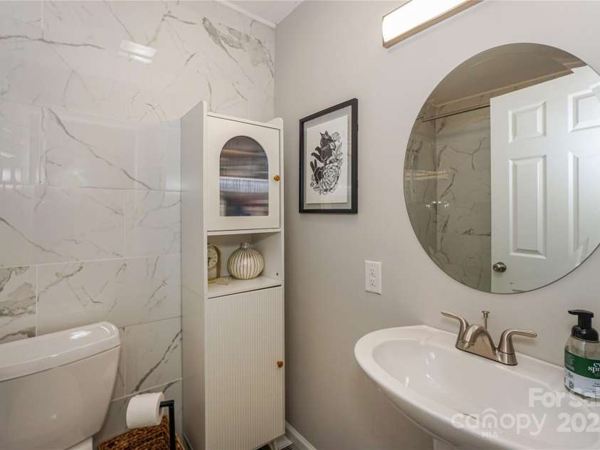321 Cook Street, Mooresville, NC 28115.  MLS# CAR4282722, YatesRealty ID 31983. 