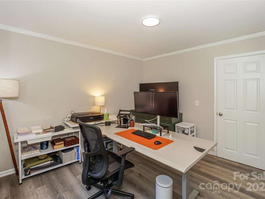 321 Cook Street, Mooresville, NC 28115.  MLS# CAR4282722, YatesRealty ID 31983. 
