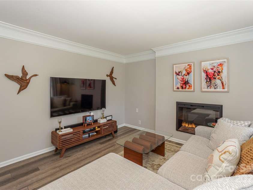 321 Cook Street, Mooresville, NC 28115.  MLS# CAR4282722, YatesRealty ID 31983. 