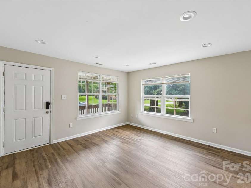2657 Norman Street, Gastonia, NC 28056.  MLS# CAR4388951, YatesRealty ID 31985. 