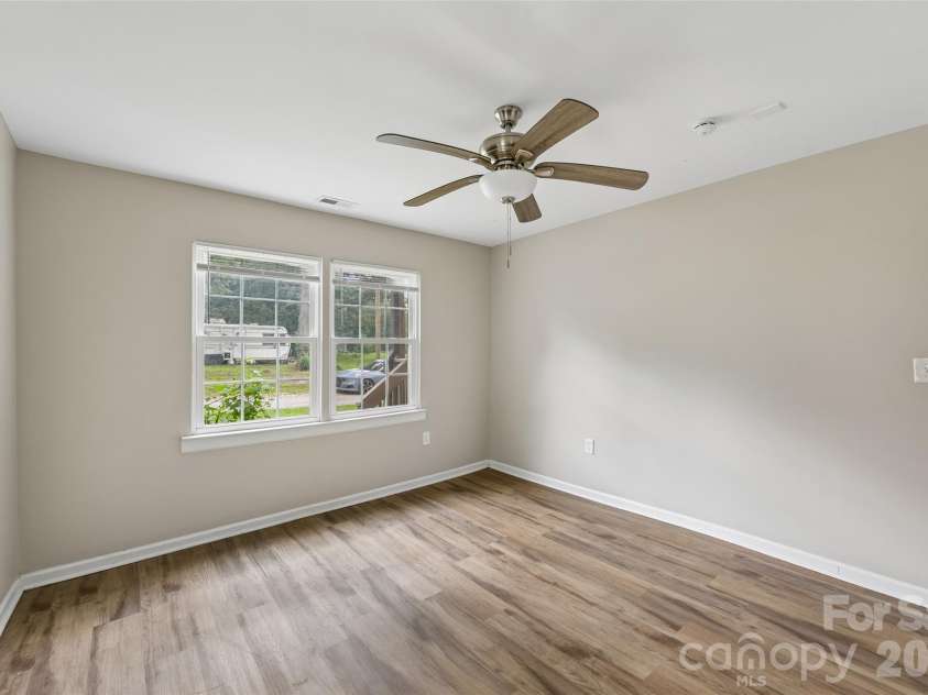 2657 Norman Street, Gastonia, NC 28056.  MLS# CAR4388951, YatesRealty ID 31985. 