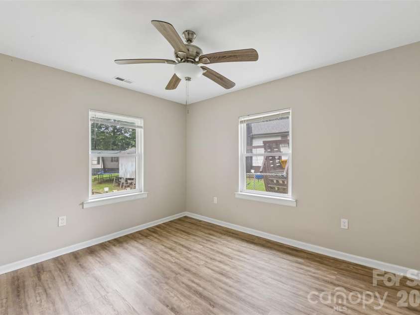 2657 Norman Street, Gastonia, NC 28056.  MLS# CAR4388951, YatesRealty ID 31985. 