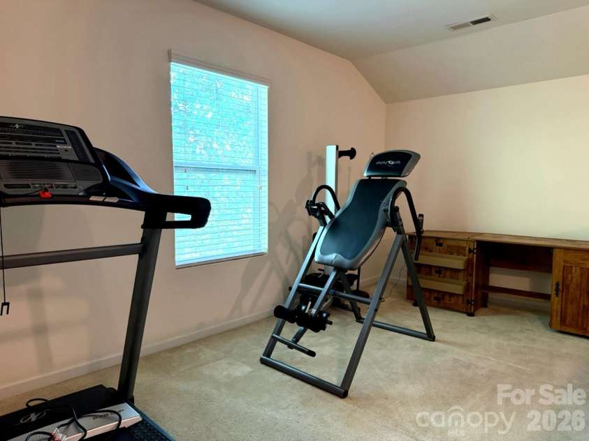1919 Corriente Court, Charlotte, NC 28213.  MLS# CAR4391597, YatesRealty ID 31986. 