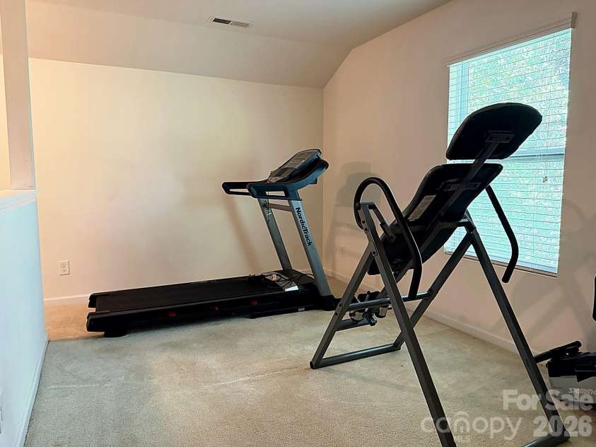1919 Corriente Court, Charlotte, NC 28213.  MLS# CAR4391597, YatesRealty ID 31986. 