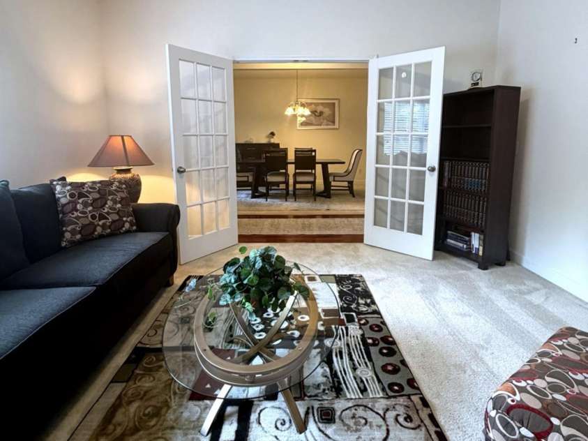 1919 Corriente Court, Charlotte, NC 28213.  MLS# CAR4391597, YatesRealty ID 31986. 