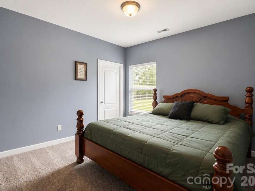 1919 Corriente Court, Charlotte, NC 28213.  MLS# CAR4391597, YatesRealty ID 31986. 