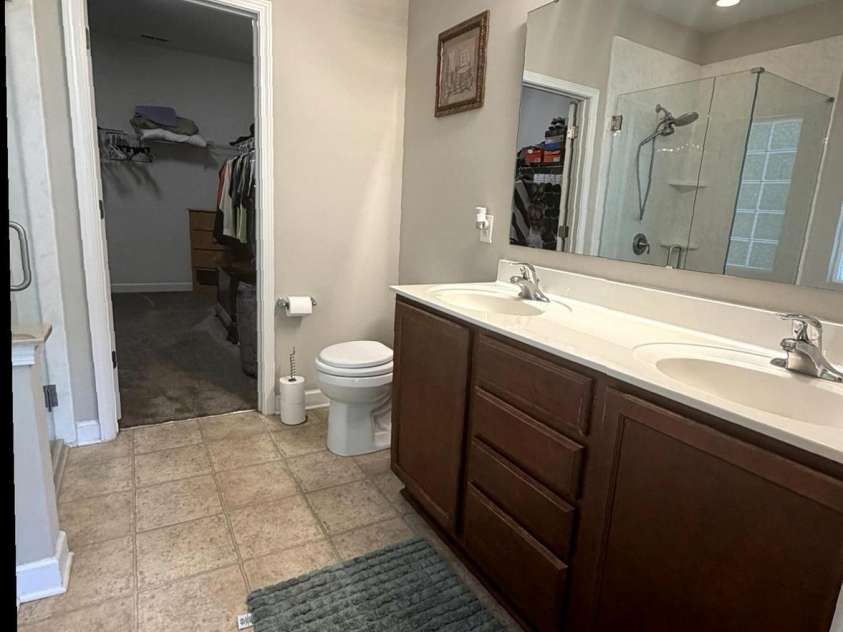 1919 Corriente Court, Charlotte, NC 28213.  MLS# CAR4391597, YatesRealty ID 31986. 