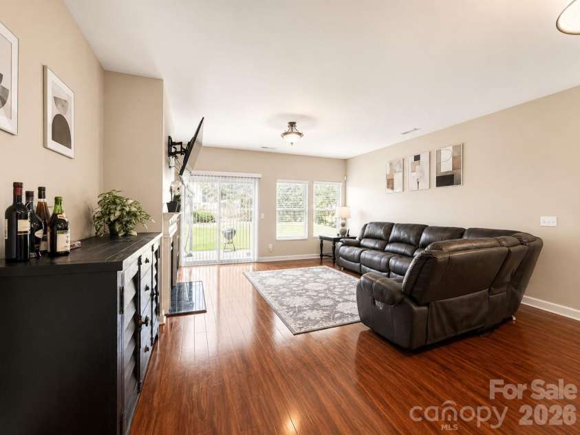 1919 Corriente Court, Charlotte, NC 28213.  MLS# CAR4391597, YatesRealty ID 31986. 