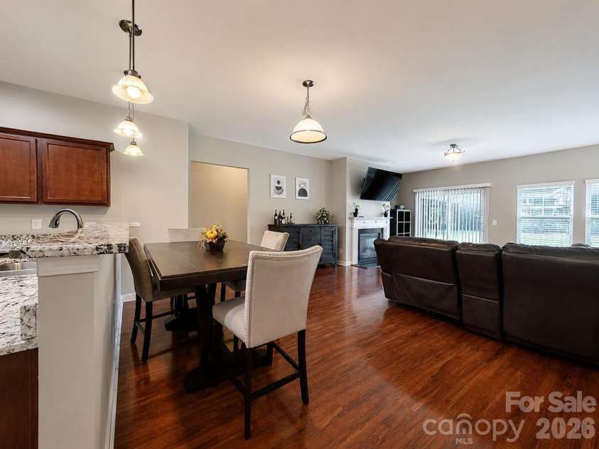 1919 Corriente Court, Charlotte, NC 28213.  MLS# CAR4391597, YatesRealty ID 31986. 