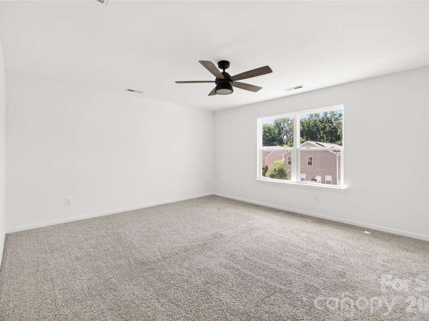 9013 Magnolia Lily Avenue, Charlotte, NC 28227.  MLS# CAR4392385, YatesRealty ID 31988. 
