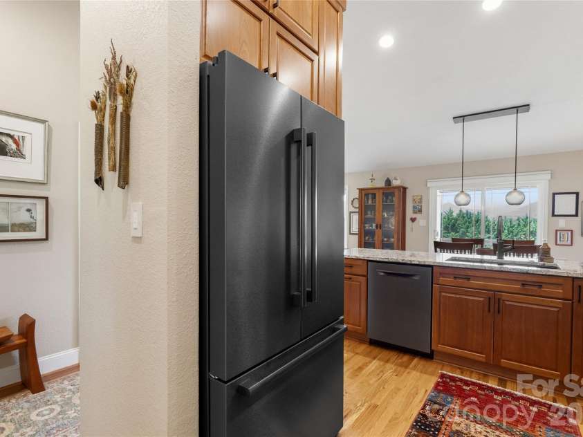 34 Justice Drive, Leicester, NC 28748.  MLS# CAR4394117, YatesRealty ID 31989. Bosch counter-depth refrigerator and ultra quiet dishwasher 