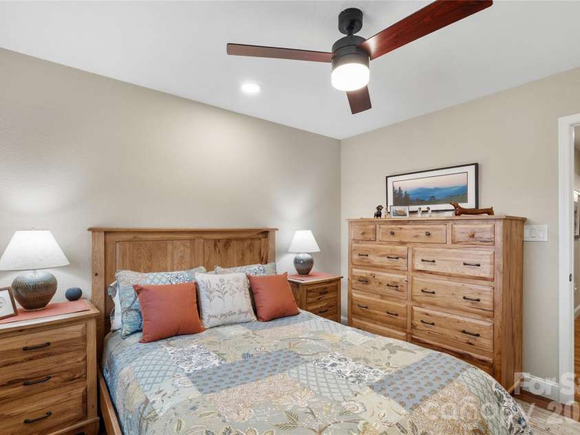 34 Justice Drive, Leicester, NC 28748.  MLS# CAR4394117, YatesRealty ID 31989. Downstairs bedroom 1