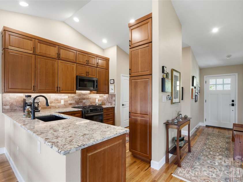 34 Justice Drive, Leicester, NC 28748.  MLS# CAR4394117, YatesRealty ID 31989. Kitchen updated in 2021 with thoughtful, high quality finishes