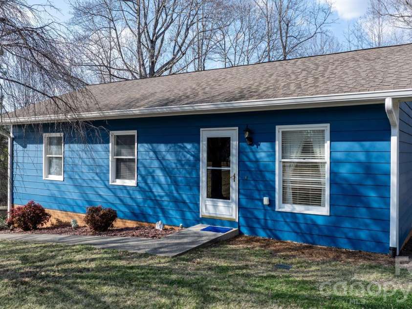 3384 Sheely Road, Lenoir, NC 28645.  MLS# CAR4354620, YatesRealty ID 3199. 