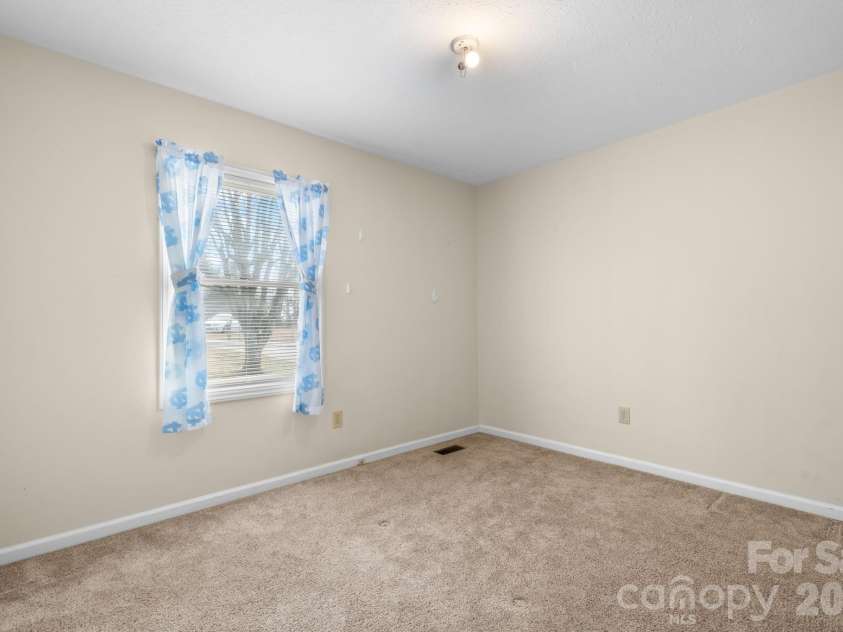 3384 Sheely Road, Lenoir, NC 28645.  MLS# CAR4354620, YatesRealty ID 3199. 