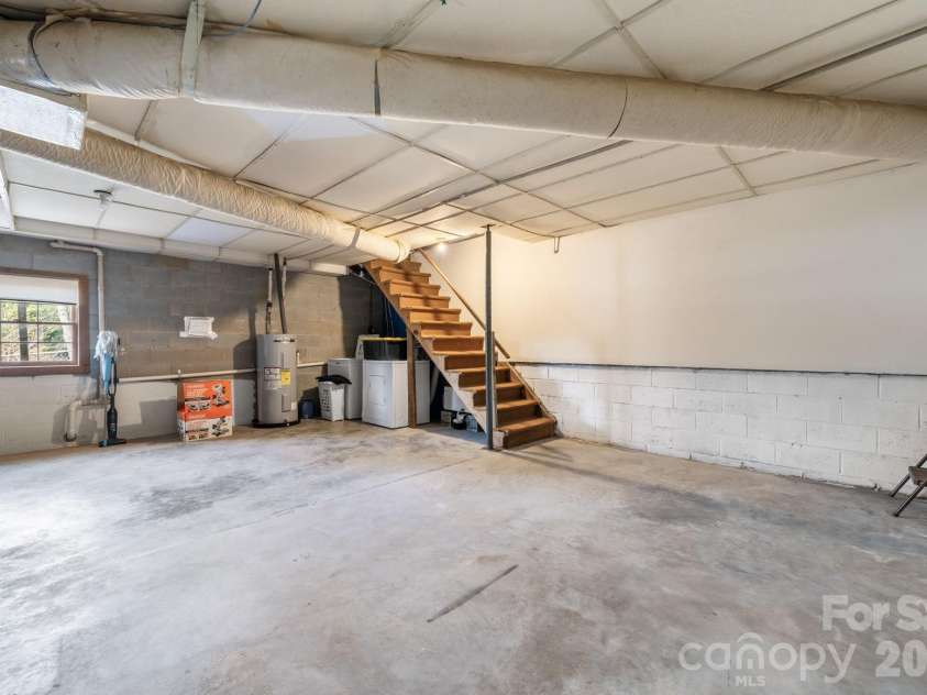 3384 Sheely Road, Lenoir, NC 28645.  MLS# CAR4354620, YatesRealty ID 3199. 
