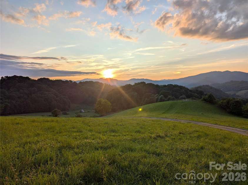 840 Ed Williams Road, Zionville, NC 28698.  MLS# CAR4182614, YatesRealty ID 3199. 