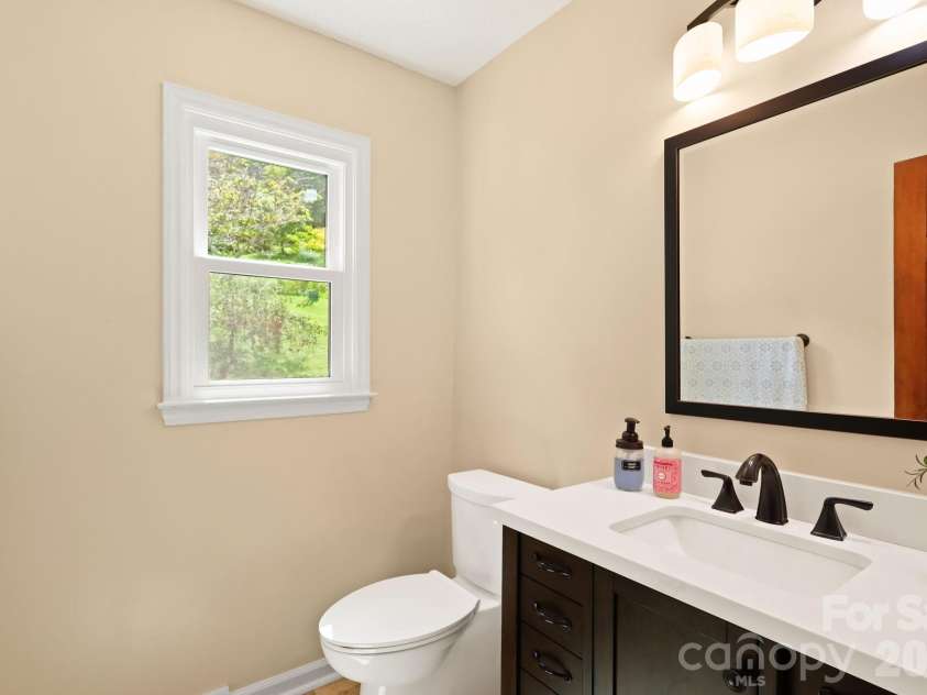 840 Ed Williams Road, Zionville, NC 28698.  MLS# CAR4182614, YatesRealty ID 3199. 