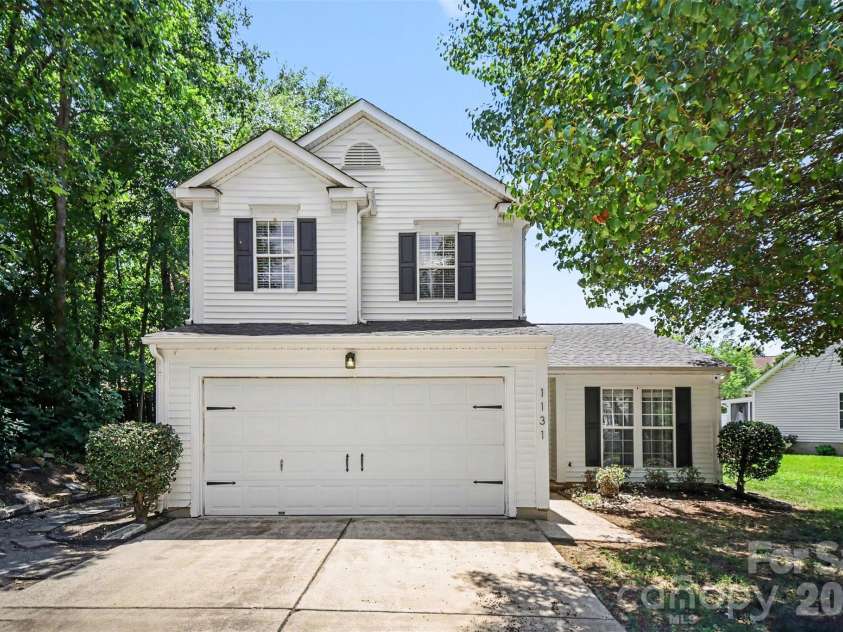 1131 Morning Glory Drive, Charlotte, NC 28262.  MLS# CAR4394711, YatesRealty ID 31990. 