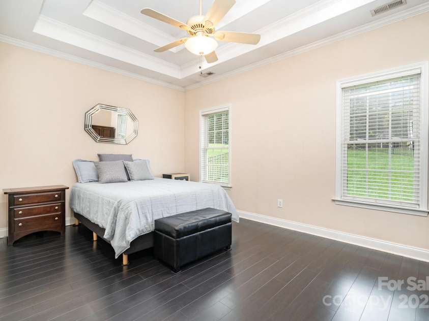 1319 Main Street, Lowell, NC 28098.  MLS# CAR4291013, YatesRealty ID 31991. 