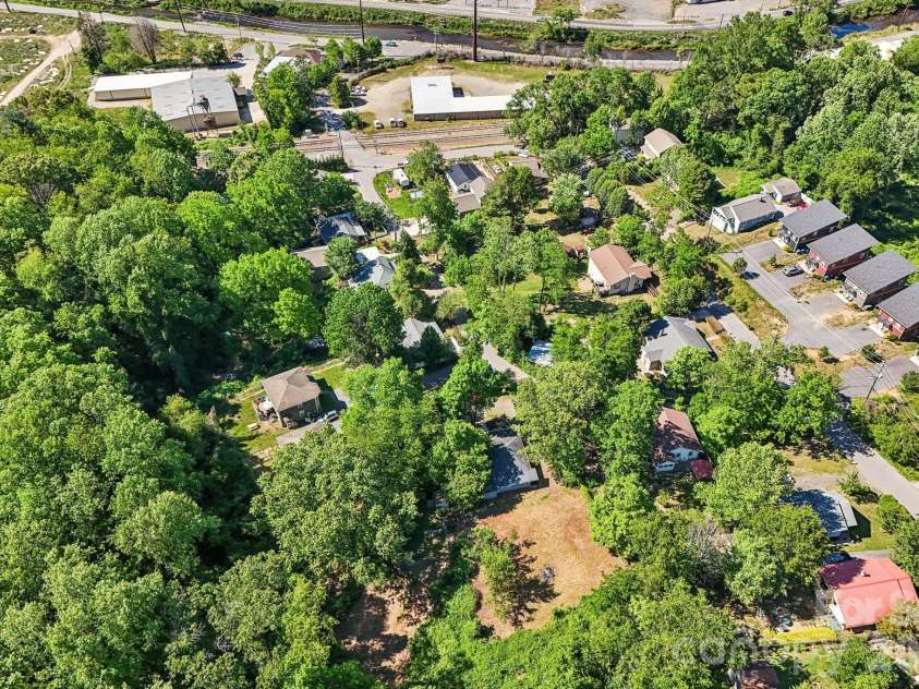 3 View Street, Asheville, NC 28803.  MLS# CAR4383178, YatesRealty ID 31991. Aerial