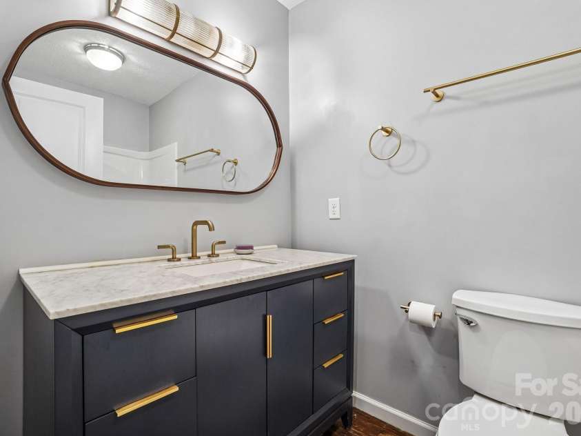 3 View Street, Asheville, NC 28803.  MLS# CAR4383178, YatesRealty ID 31991. Bathroom vanity