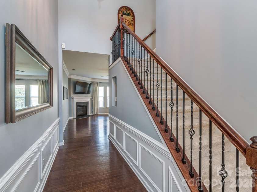 1839 Royal Gorge Avenue, Charlotte, NC 28210.  MLS# CAR4389326, YatesRealty ID 31992. Custom Iron Railing