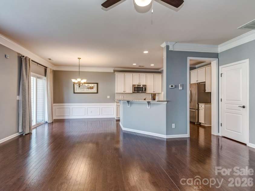 1839 Royal Gorge Avenue, Charlotte, NC 28210.  MLS# CAR4389326, YatesRealty ID 31992. Dining