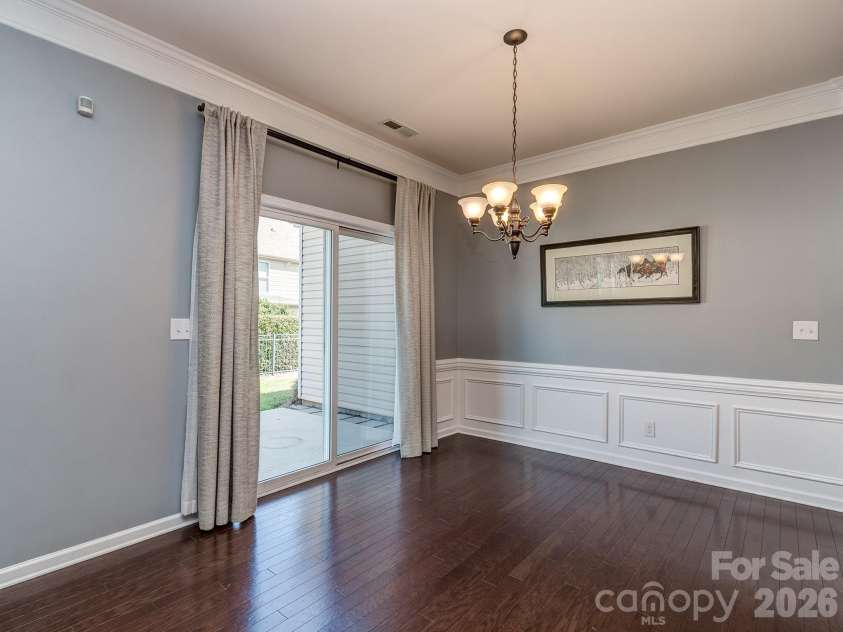 1839 Royal Gorge Avenue, Charlotte, NC 28210.  MLS# CAR4389326, YatesRealty ID 31992. Dining