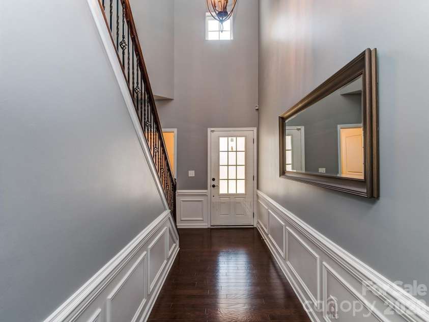 1839 Royal Gorge Avenue, Charlotte, NC 28210.  MLS# CAR4389326, YatesRealty ID 31992. Entrance