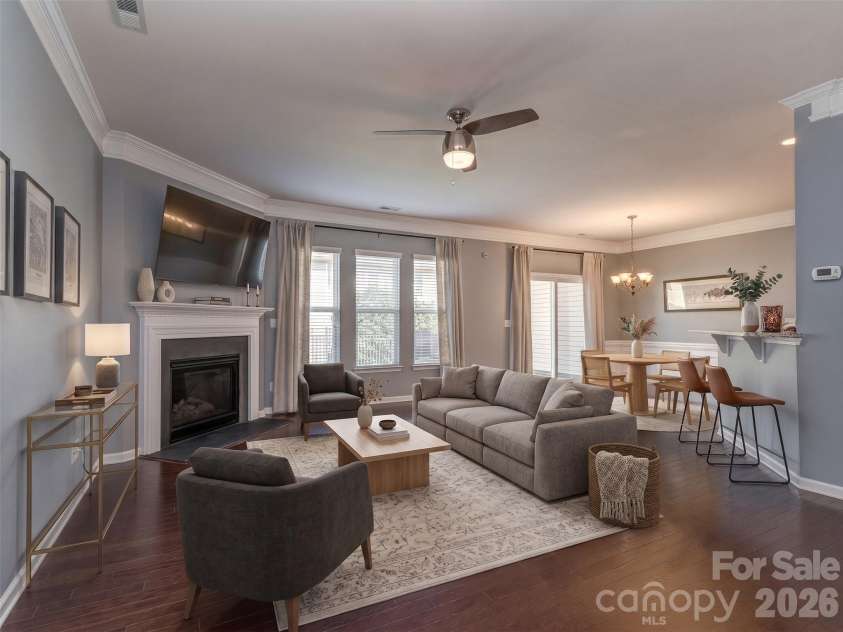 1839 Royal Gorge Avenue, Charlotte, NC 28210.  MLS# CAR4389326, YatesRealty ID 31992. Virtually Staged EntryOpen Living