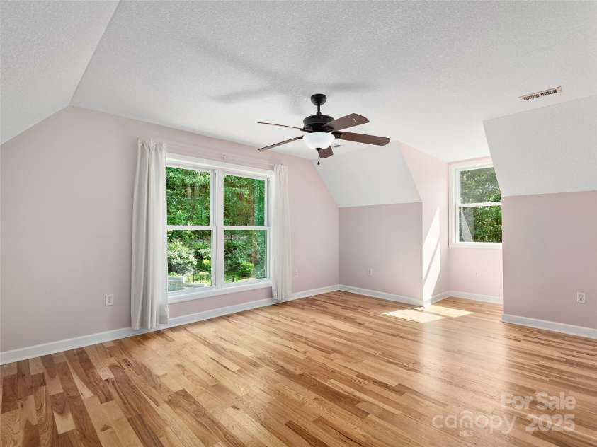 31 Rory Phillips View, Candler, NC 28715.  MLS# CAR4267369, YatesRealty ID 31994. 