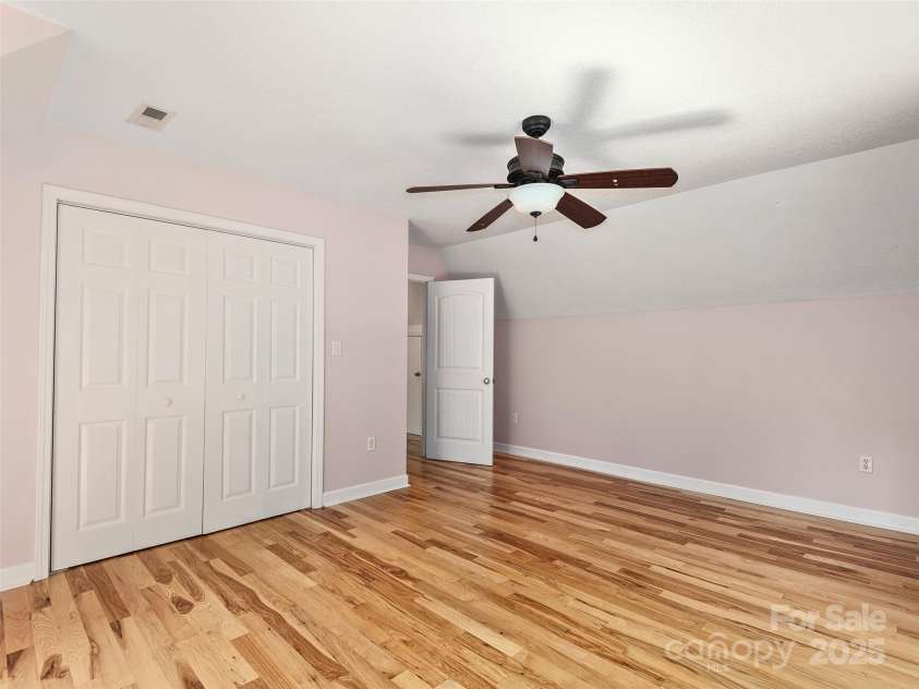 31 Rory Phillips View, Candler, NC 28715.  MLS# CAR4267369, YatesRealty ID 31994. 