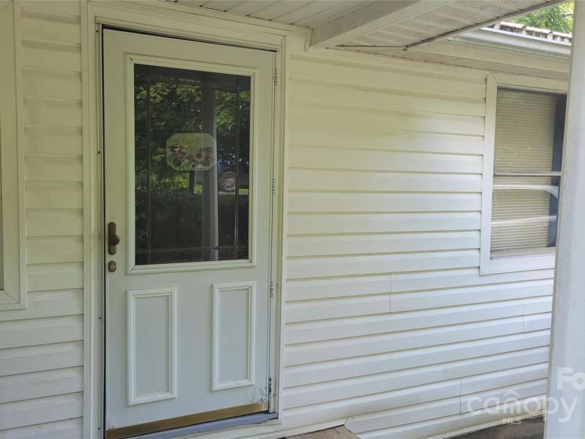 209 Old Mars Hill Highway, Weaverville, NC 28787.  MLS# CAR4291560, YatesRealty ID 31996. 