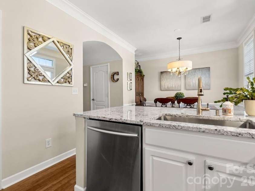 142 Singleton Road, Mooresville, NC 28117.  MLS# CAR4389411, YatesRealty ID 31997. 