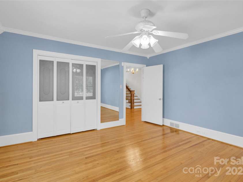 824 Davie Avenue, Statesville, NC 28677.  MLS# CAR4288136, YatesRealty ID 31997. Primary Bedroom