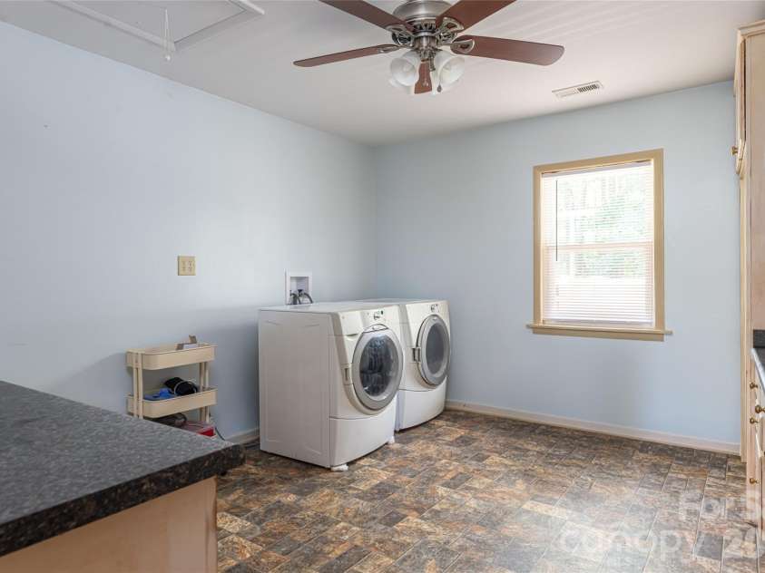 2800 Coxe Road, Tryon, NC 28782.  MLS# CAR4394414, YatesRealty ID 31998. 
