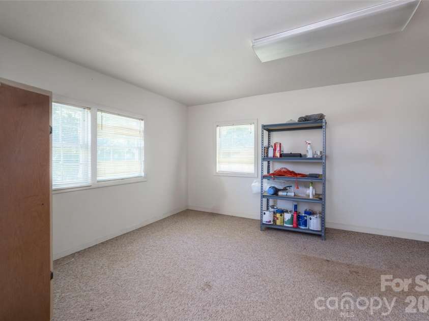 2800 Coxe Road, Tryon, NC 28782.  MLS# CAR4394414, YatesRealty ID 31998. 